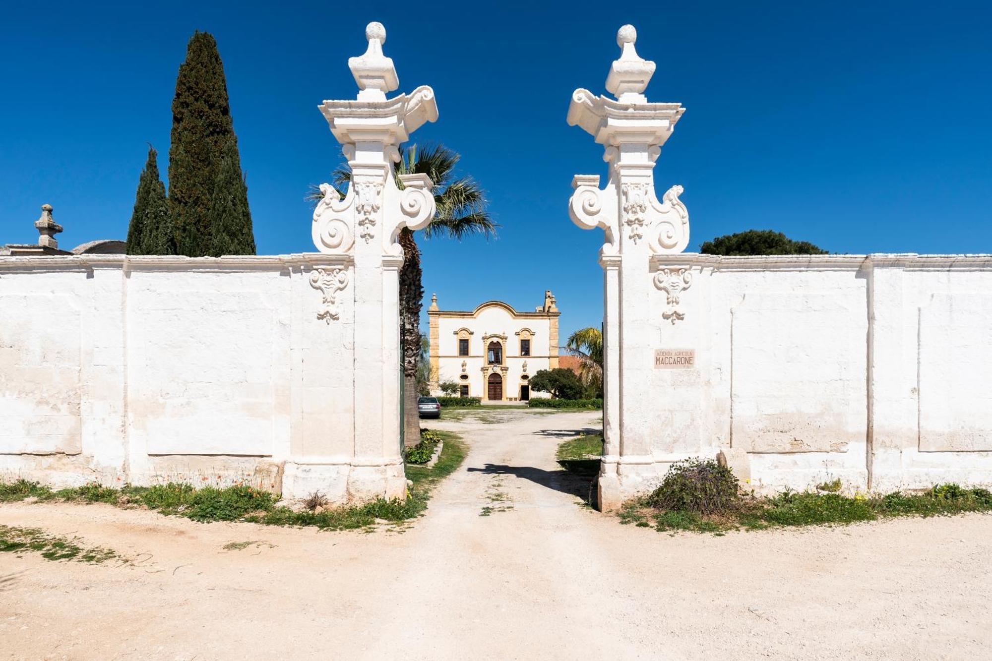 Suite Dimora Storica Maccarone Fasano Luaran gambar